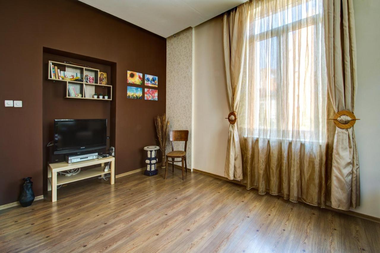 Apartment 65 - Airy Aprt At Top Center Sofya Dış mekan fotoğraf