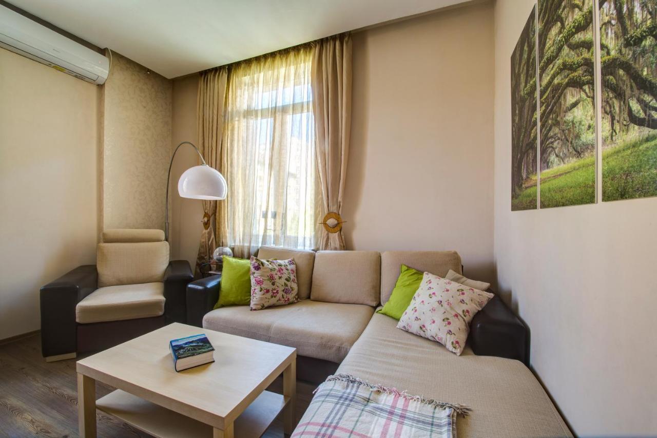 Apartment 65 - Airy Aprt At Top Center Sofya Dış mekan fotoğraf